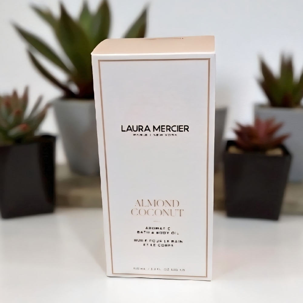 Laura Mercier Aromatic Bath & Body Oil  ALMOND COCONUT 100ml/3.3oz